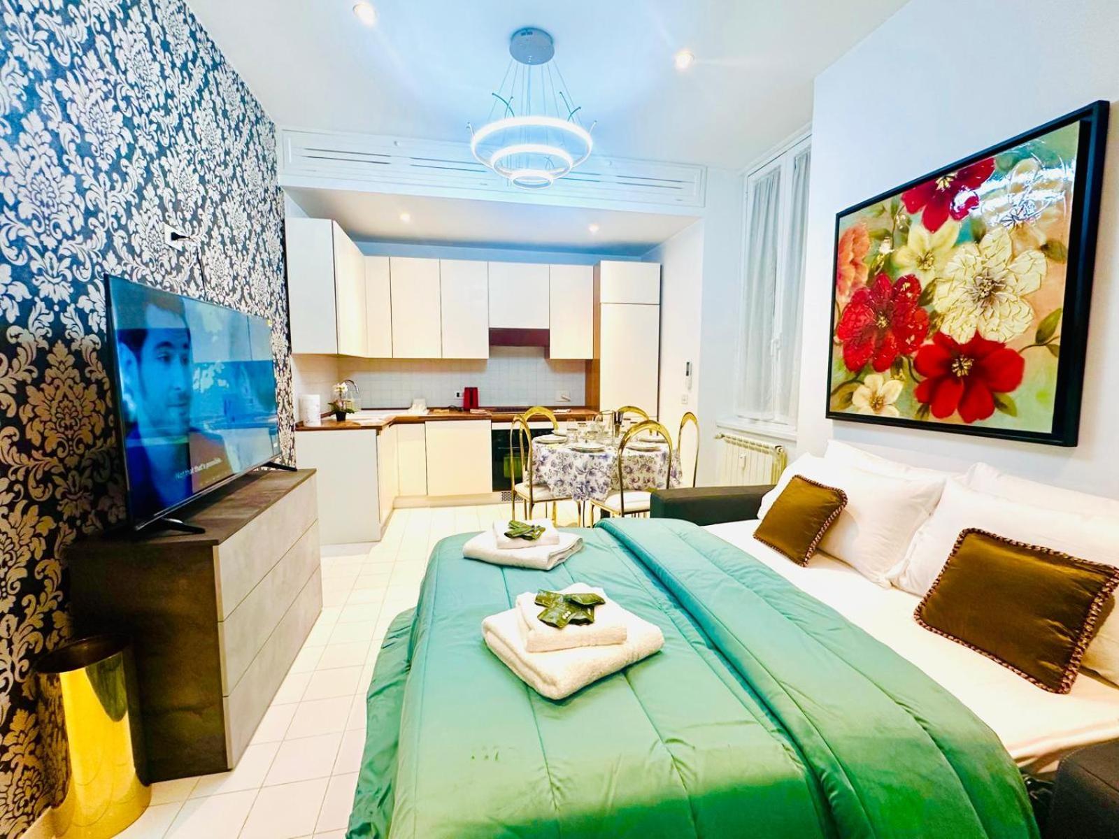 Colosseum Imperial Apartment *